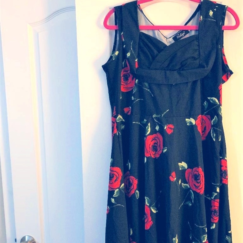 red and black rose long dress